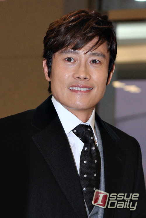 이병헌, 영화배우, 탤런트/ <포토뉴스> 이병헌, 女心 녹이는 미소~