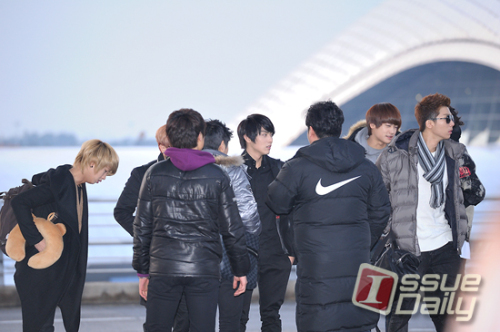 ZE:A(제국의아이들), 가수(문준영, 시완, Kevin, 황광희, 김태헌, 정희철, 하민우, 박형식, 김동준)/제국의아이들, ‘홍백예능대상’ 다녀올게요~