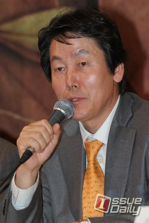 전진국, KBS (국장)/ KBS 예능국장 “2월 파리, 9월 미주지역까지 K팝 월드투어 계획”