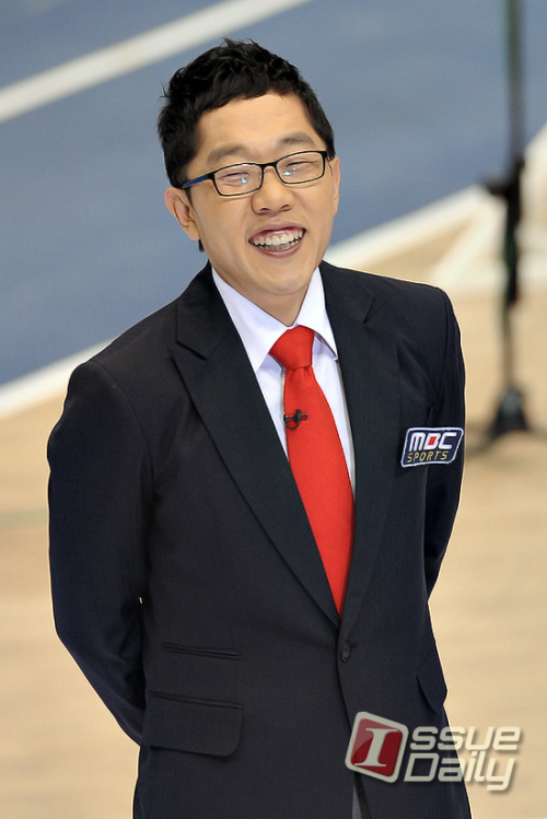 김제동, MC,개그맨/ <포토뉴스> ‘2012 설특집 아이돌스타 육상선수권대회’ MC 김제동