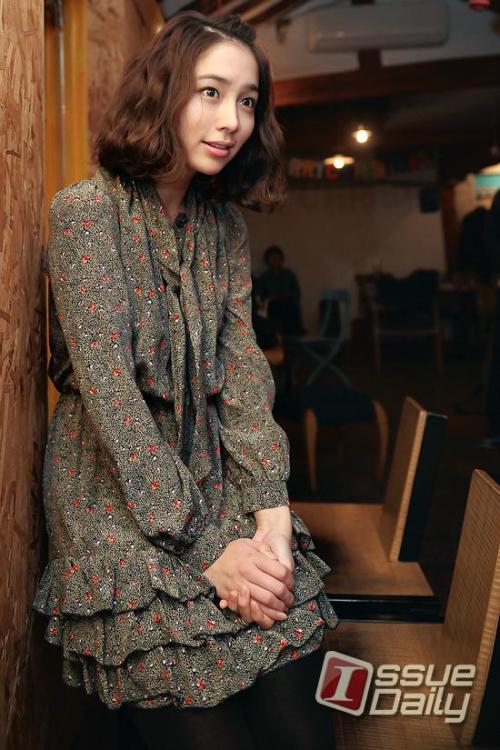 이민정, 탤런트/ 이민정 “늦깍이 배우? 주어진 자리에서 최선 다할 것”