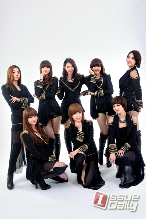 나인뮤지스(Nine Muses), 가수(세라, 민하, 은지, 이샘, 이유애린, 혜미, 현아, 경리)/<포토뉴스> 신곡 ‘News’로 돌아온 나인뮤지스