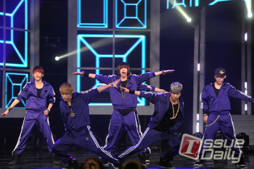 틴탑(TEEN TOP), 가수9C.A.P, 니엘, Ricky, L.Joe, 창조, 천지)/<포토뉴스> 우리가 ‘틴탑’이다!