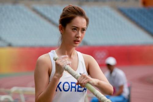 영화/페이스 메이커(김명민, 안성기, 고아라)/[이슈탐구] 설연휴 4色 한국 영화 SWOT분석①-‘페이스 메이커’