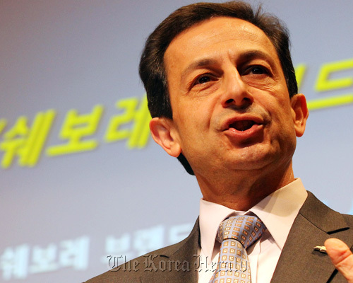 마이크 아카몬(Mike Arcamone), 지엠대우 사장/