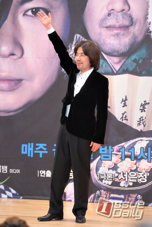 오달수, 영화배우/드라마(시트콤), SBS 도롱뇽도사와 그림자 조작단/  <포토뉴스> 오달수, 이기적인 비율(?)