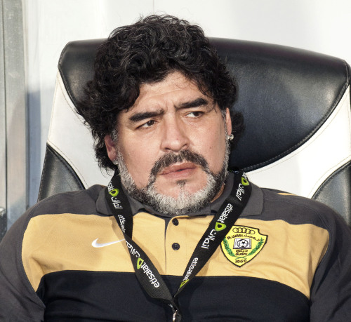 <YONHAP PHOTO-0199> FILE - In this Thursday Sept. 15, 2011, file photo Diego Maradona, head coach of the Al Wasl Football Club, looks on prior to the start of the Al Wasl FC season opener against Al Jazira, held at the Mohammed Bin Zayed Stadium in Abu Dhabi. Maradona was fined $2,450 Thursday, Dec. 29, by the United Arab Emirates Football Association for verbally abusing a rival coach. Maradona, who coaches UAE club Al Wasl, has been feuding with Al Ain coach Cosmin Olaroiu since losing an ill-tempered match last month. (AP Photo/Stephen Hindley, File)/2011-12-30 06:28:51/ <저작권자 ⓒ 1980-2011 ㈜연합뉴스. 무단 전재 재배포 금지.>
Diego Maradona     AP-Yonhap News