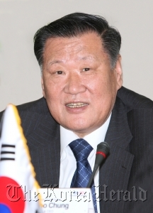 Chung Mong-koo
Chung Mong-koo
