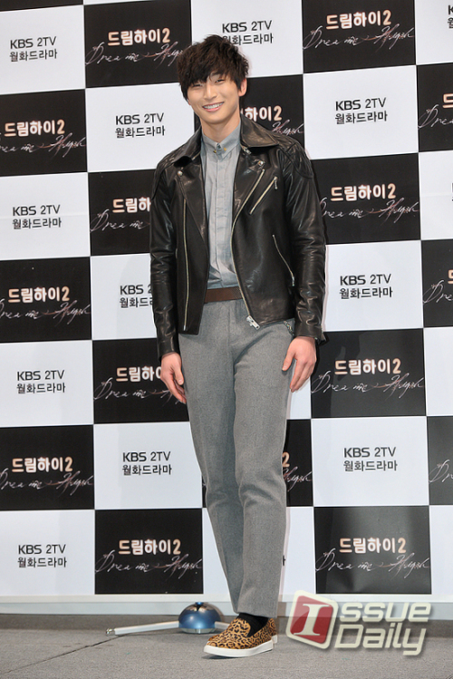 정진운, 가수(2AM)/ ‘드림하이2’ 정진운 “새로운 배움의 연속이다” 소감
