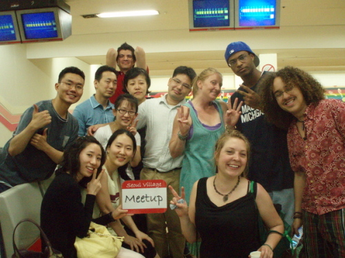 Sharing page
Seoul Village volunteers enjoy a previous event.  Seoul Village