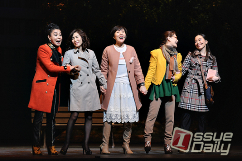 뮤지컬/우리들의 청춘 롤리폴리(2012)/<포토뉴스> 뮤지컬 ‘롤리폴리’~ 우리는 친구니까!