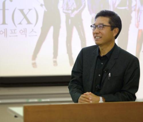 이수만, 연예기획자,가수(SM엔터테인먼트)/  SM 585억 유상증자, 亞 최고 복합 엔터테인먼트 성장 목표