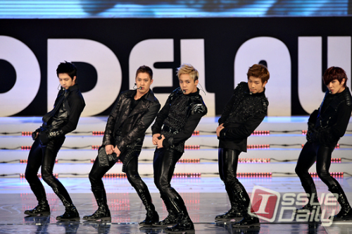 엠블랙(MBLAQ), 가수(승호, 지오, 이준, 천둥, 미르)/ <포토뉴스> 남자가 되어 돌아온 엠블랙!