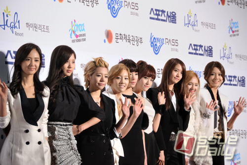 소녀시대, 가수(윤아, 수영, 효연, 유리, 태연, 제시카, 티파니, 써니, 서현)/ <포토뉴스> 지금은 ‘소녀시대’