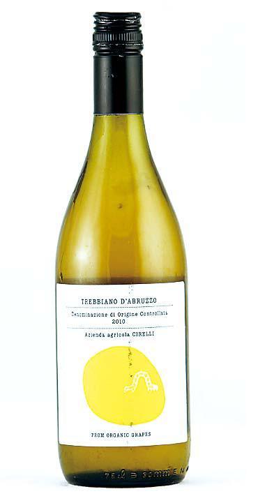 2010 Cirelli Trebbiano d’Abruzzo is a zippy Trebbiano from an estate in Italy’s south dedicated to organic farming. It’s great with vegetable soups, beans with tuna and grilled salmon.
(Los Angeles Times/MCT)