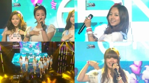 에이핑크(A pink), 가수(박초롱, 윤보미, 정은지, 손나은, 홍유경, 김남주, 오하영)/‘뮤뱅’ 에이핑크, 깜찍-발랄 소녀감성 과시 ‘아쉬운 고별무대’