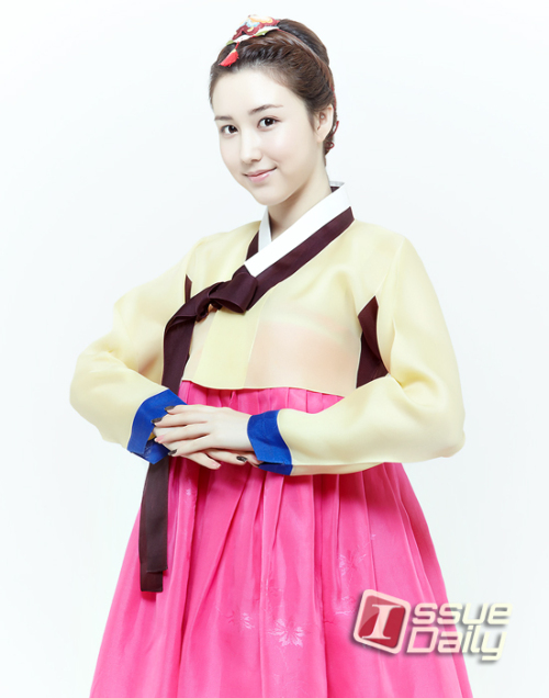 티아(Tia), 가수(쇼콜라)/[신년인터뷰]쇼콜라 “올 해에는 발전한 모습으로 다양한 분야에서 인사드릴께요!”