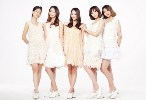 치치(CHI CHI), 가수(수이, 세미, 아지, 보름, 샤인)/치치, 새 멤버 합류 日 가요계 공식 데뷔