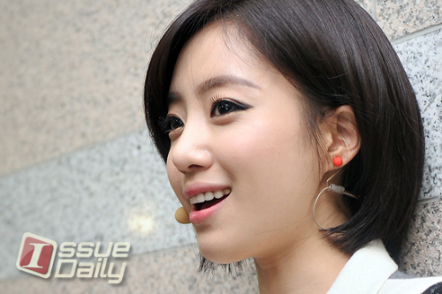 은정(함은정), 가수(티아라),영화배우/<포토뉴스> 티아라 은정 “2012년은 모두 잘 되는 한 해가 되시길”