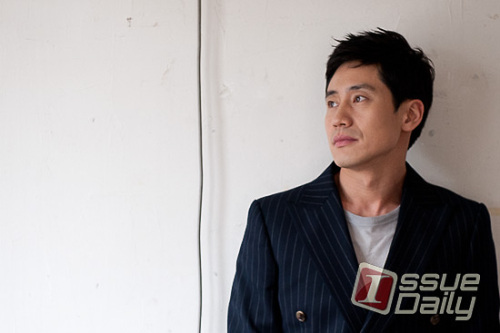신하균, 영화배우/ 신하균, 10년 후도 연기생각만 하는 천생 배우(인터뷰②)　