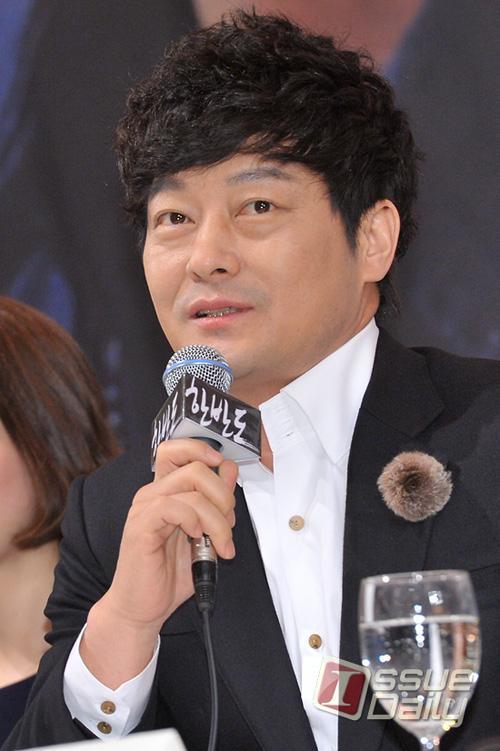 조성하, 탤런트, 영화배우/  ‘한반도’ 조성하 “황정민과 촬영신 많이 찍고 싶다”
