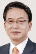 정수현, 현대건설 (사장)/현대건설, 건설업계 최초로 2년연속 매출 10조 돌파....작년 매출 11조9천억원