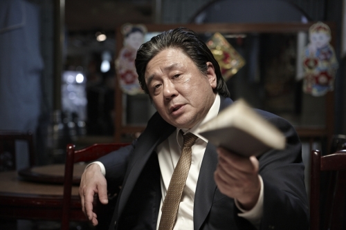 영화/범죄와의 전쟁 : 나쁜놈들 전성시대(최민식, 하정우)/ ‘부러진 화살’에 이어 ‘범죄와의 전쟁’서도 난타…한국영화 동네북된 사법권력…한국사회의 영원한 ‘안타고니스트’인가