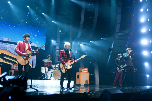 FT 아일랜드(FTISLAND), 가수(최종훈, 이홍기, 이재진, 최민환, 송승현)/FT아일랜드 ‘엠카운트다운’서 첫 컴백무대 ‘기대만발’