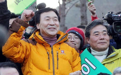 손학규, 민주통합당 국회의원/ 검찰, 김경협 예비후보 내사종결 ... 민주당 “부러진 칼 입증”