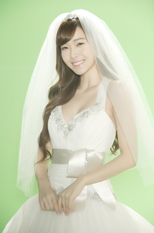 Jessica), 가수(소녀시대), 뮤지컬배우/ ‘난로’서 웨딩드레스 입은 제시카 우아한 신부 자태 뽐내