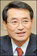 김주현, 현대경제연구원 (원장)/“아들 친구와 소통…학교생활 버팀목 됐죠”