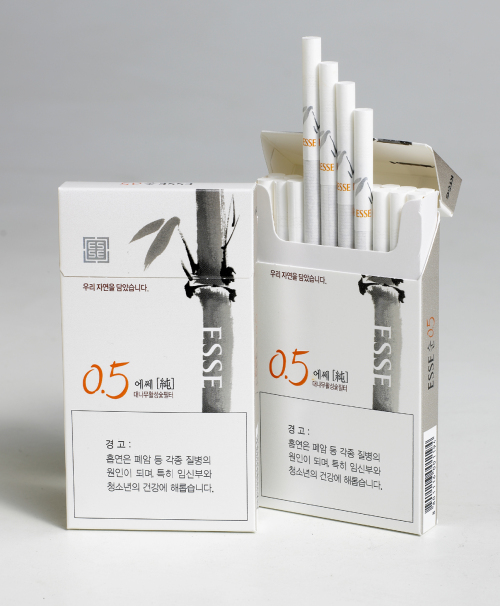 담배가격, KT&G는 ‘그대로’ 외국계기업은 ‘나 몰라라’　