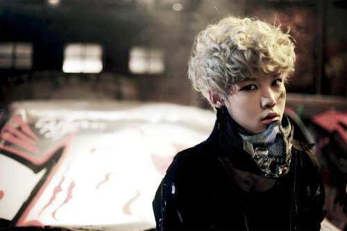 젤로(ZELO), 가수(B.A.P)/B.A.P 젤로, 국내 남자 아이돌 중 최연소 멤버 등극