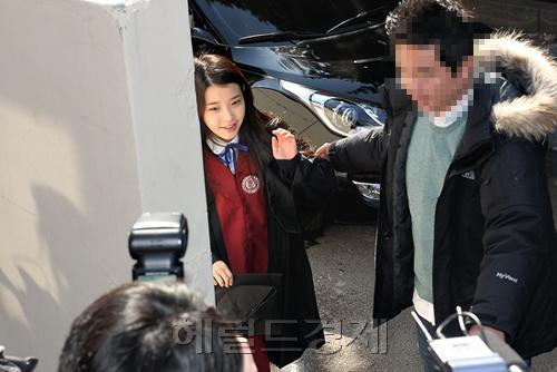 아이유(김지은), 가수/★‘졸업’ 아이유 “이제야 어른이 된 것 같다”