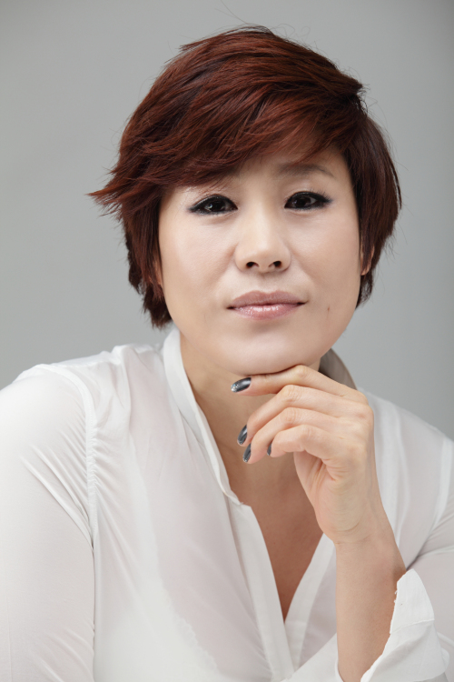 신효범, 가수, 작사가/신효범, MBC 라디오 ‘두시의 데이트’로 3년 만에 ‘친정나들이’