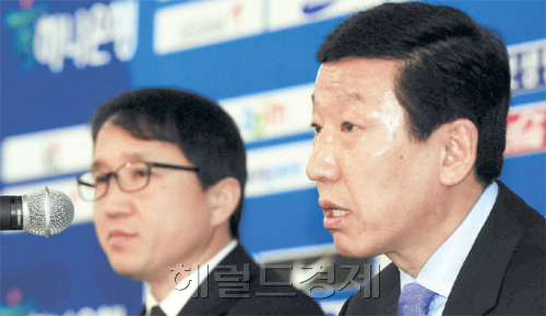 최강희, 축구 국가대표팀 감독/ 이동국 등 전북선수 5명…최강희호 대표팀도‘닥공’?