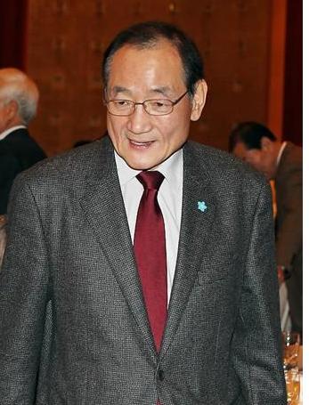 Kim Hyo-jae
김효재, 대통령실 (정무수석비서관)/Presidential aide quits over bribery allegations
