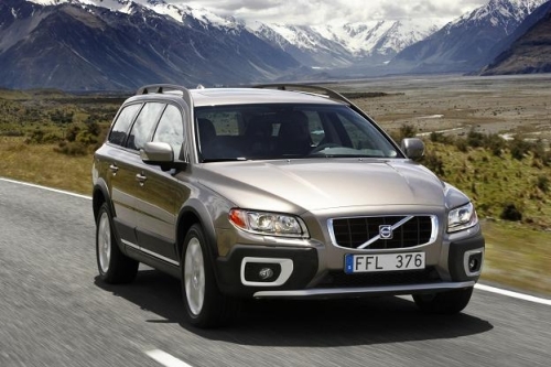 Lexus RX350
Volvo XC70