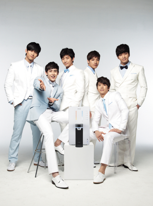 2PM, 가수(준수, 닉쿤, 택연, 우영, 준호, 찬성)/2012년 웅진코웨이-2PM 모델계약 / 웅진코웨이, 해외시장 겨냥 2PM과 모델계약