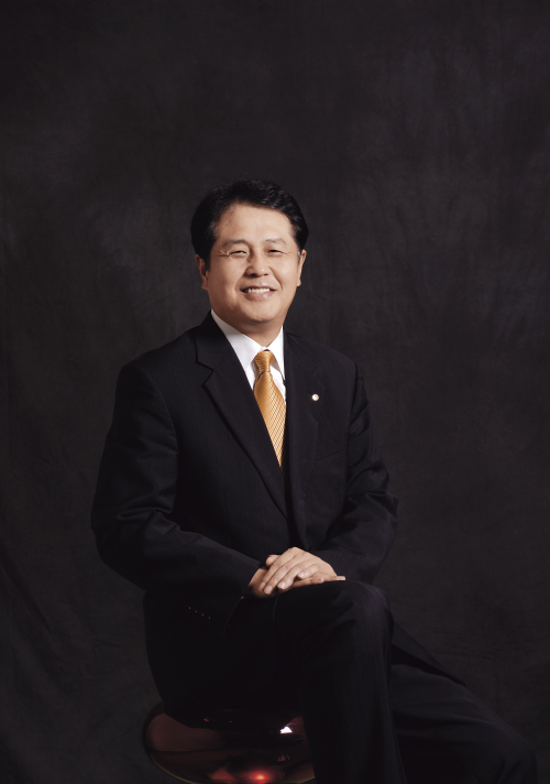 부산본점장 설풍진 / 롯데백화점 신임 부산본점장 설풍진 이사 선임