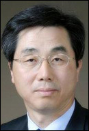 이용두, 소상공인진흥원장/(인사)소상공인진흥원장에 이용두 전 신보재단중앙회장 취임