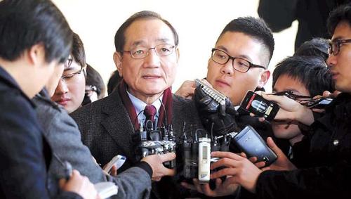 김효재, 대통령실 (정무수석비서관)/Ex-Lee aide grilled on vote-buying scandal