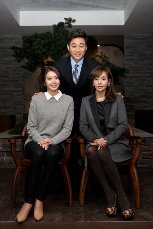 드라마/채널A 총각네 야채가게/총각네 야채가게’ 전노민, 황신혜-왕지혜의 진실 알아채 ‘충격’
