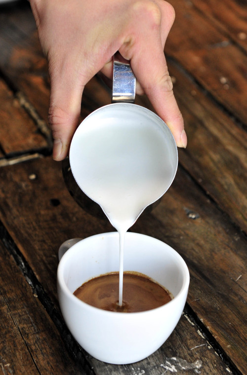 FLEE FLEE is located in Hannam-dong, Seoul and serves up the New Zealand and Australian import — the flat white.
Kim Myung-sub/The Korea Herald