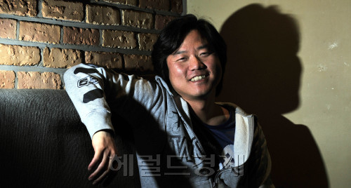나영석 PD<br />김명섭 기자 msiron@\r\n나영석 PD\n김명섭 기자 msiron@