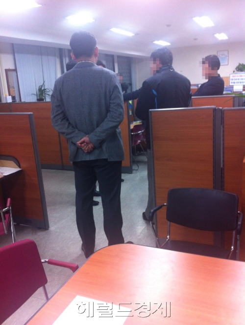21일 저녁, CJ회장집 앞에선 무슨일이?