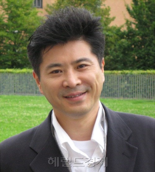 이원일, 전시기획자(1960년 - 2011년 1월 11일)/짧은 삶 살다간 큐레이터 이원일,그를 기리는 추모전
