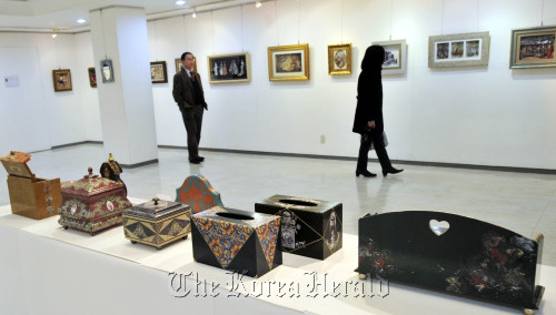 일본 문화원<br />김명섭 기자 msiron@
The inside view of the Public Information and Cultural Center of Japan, in Unni-dong, Seoul.  Kim Myunb-sub/The Korea Herald
