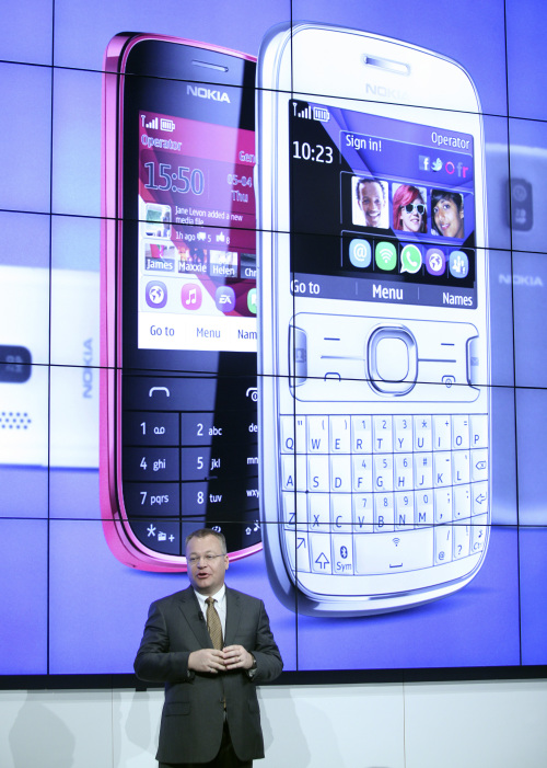 Stephen Elop, chief executive officer of Nokia Oyj, speaks during a news conference on the opening day of the Mobile World Congress in Barcelona, Spain, on Monday, Feb. 27, 2012. The Mobile World Congress, operated by the GSMA, expects 60,000 visitors and 1400 companies to attend the four-day technology industry event which runs Feb. 27 through March 1. Photographer: Chris Ratcliffe/Bloomberg *** Local Caption *** Stephen Elop
Stephen Elop, CEO of Nokia Oyj, speaks during a news conference on the opening day of the Mobile World Congress in Barcelona.  Bloomberg