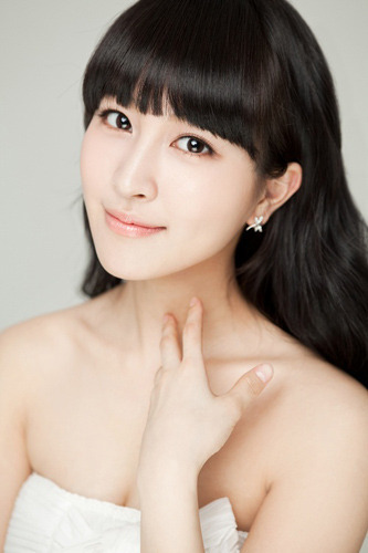 박민지 연예인 / ‘훌쩍 자란’ 박민지, 제니주노 순수소녀가 이렇게 컸어?
